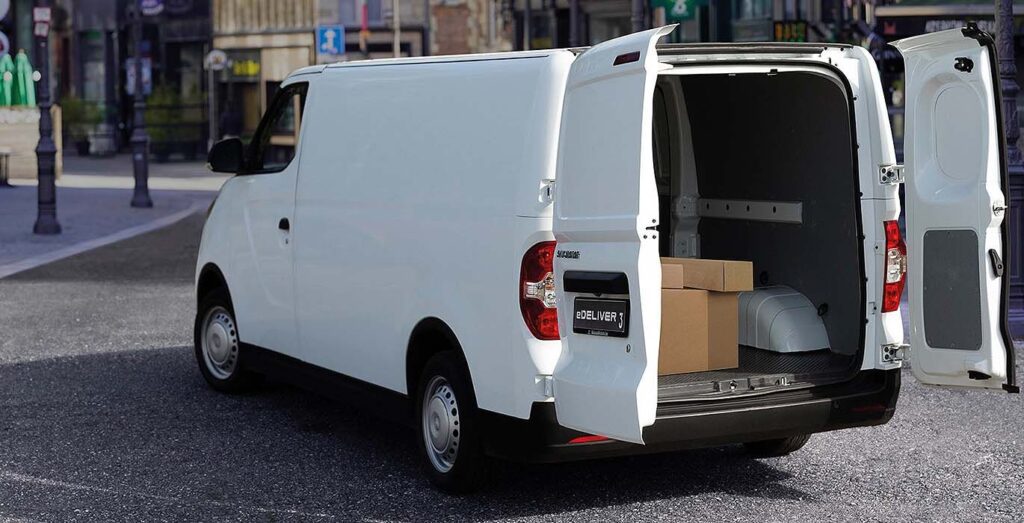 MAXUS-eDeliver-3-exterior-trasera.jpg