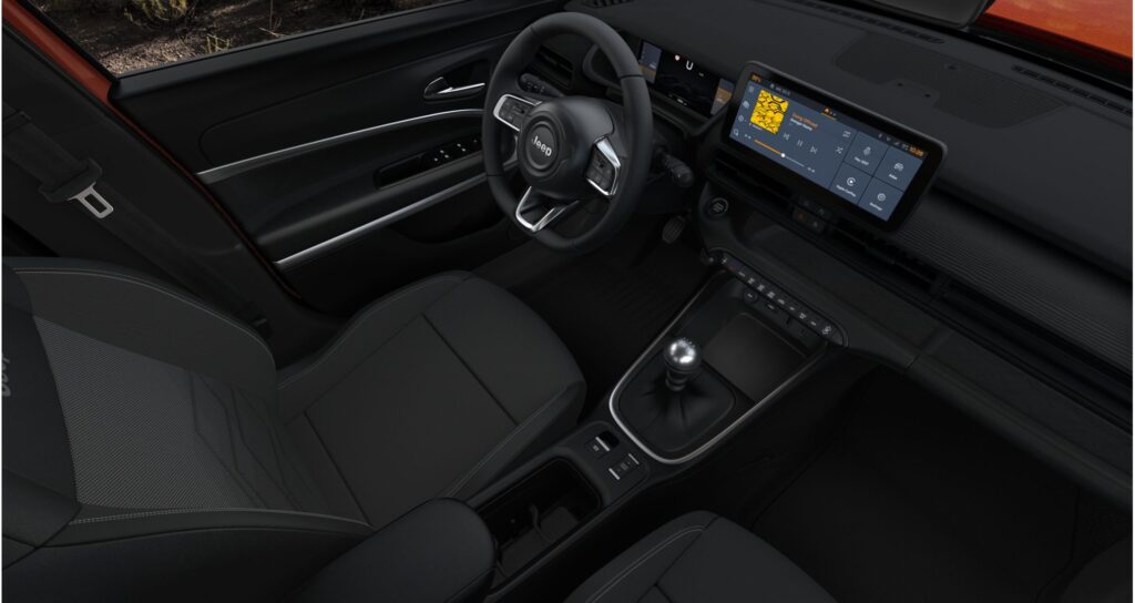 JEEP-AVENGER-1.2-G-1.2-ALTITUDE-74kw-100CV-interior-delantera.jpg
