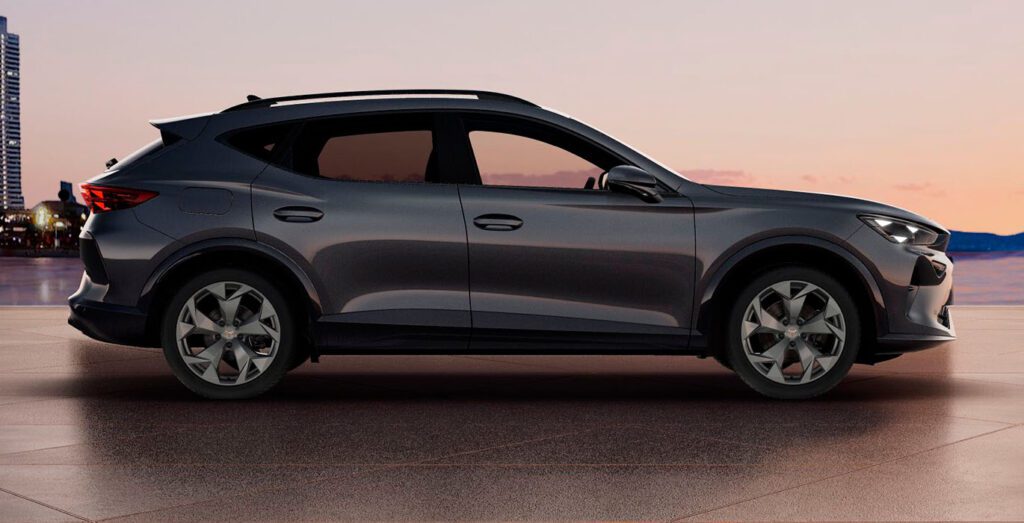 Nuevo-CUPRA-Formentor-1.5-TSI-DSG-lateral.jpg