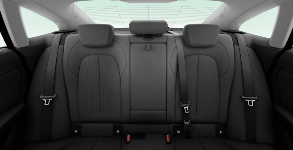BMW-Serie-2-Gran-Coupe-218dA-interior-trasera.jpg