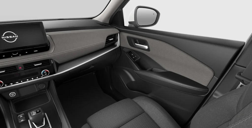 NISSAN-Qashqai-DIG-T-116kW-158CV-MHEV-CVT-Acenta-interior-delantera-II.webp
