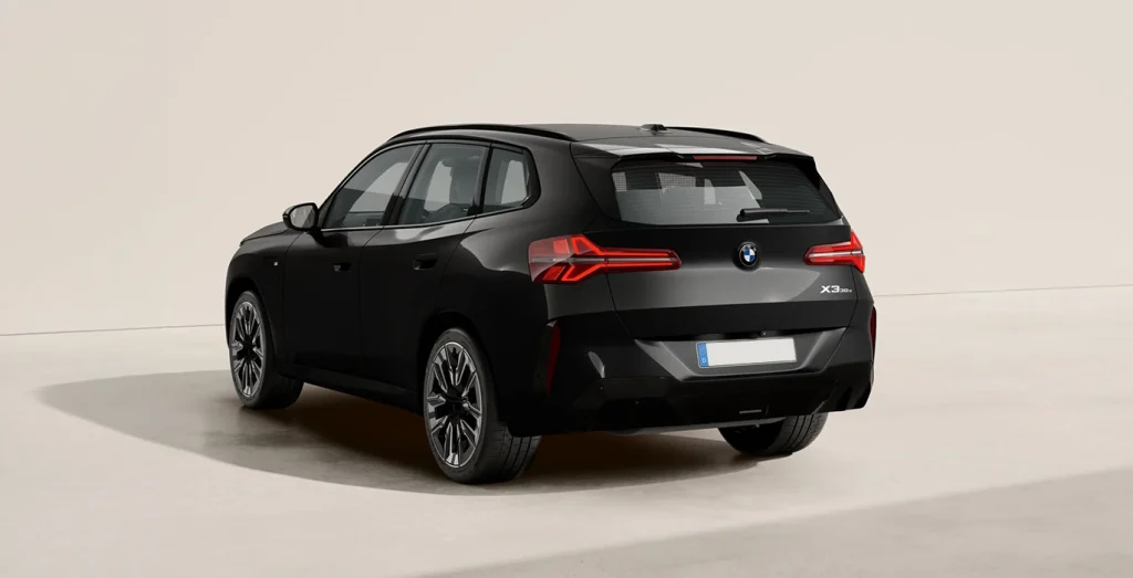 BMW-X3-30e-xDrive-II-trasera-negro